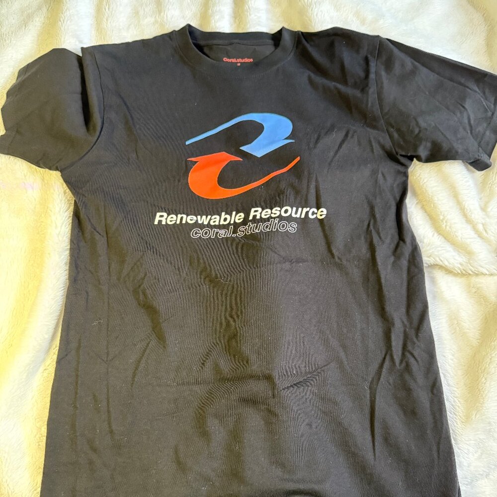 Coral Studios “Renewable Resource” T Shirt Size Medium
